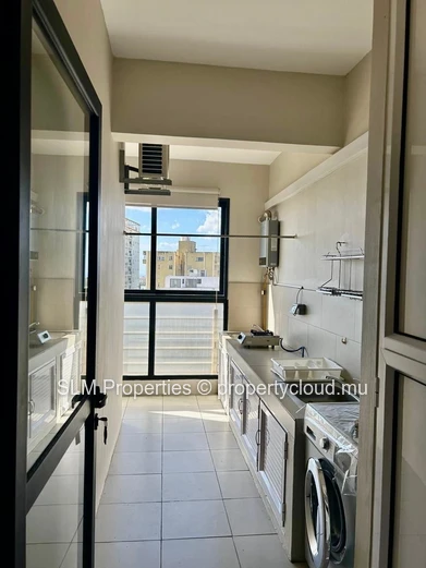 Rose Hill -à vendre appartement meublé de 3chambres
