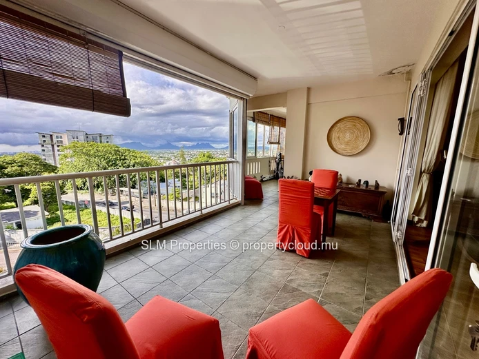 Floréal -For sale -Charming 3 bedroom apartment 
