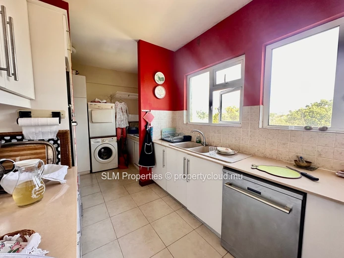 Floréal -For sale -Charming 3 bedroom apartment 
