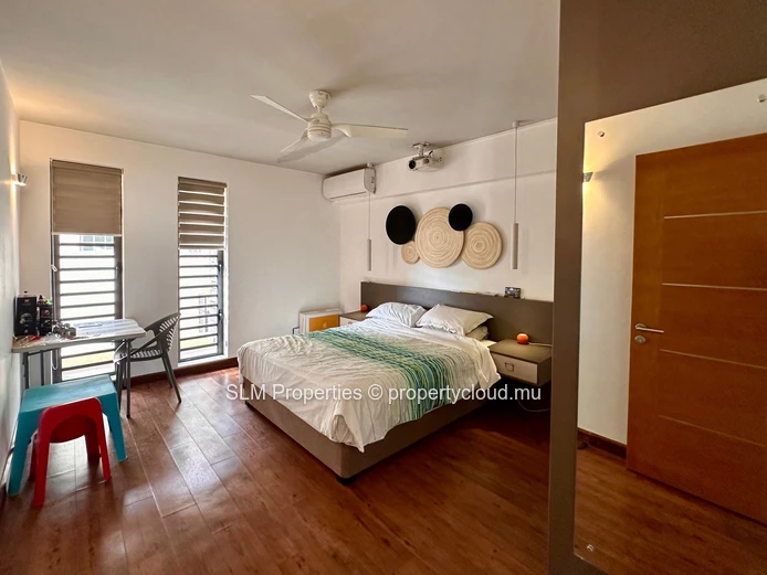Mon Choisy - En vente -Villa de 4 chambres avec piscine dans un complexe sécurisé