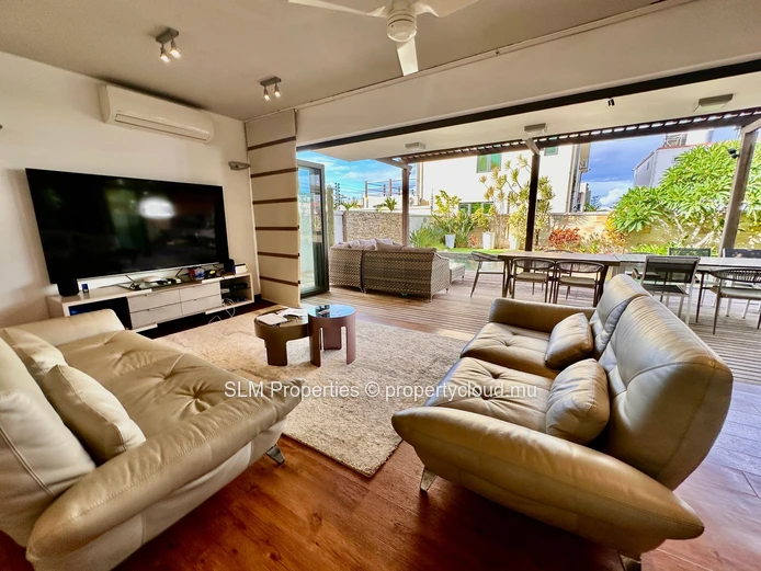 Mon Choisy - En vente -Villa de 4 chambres avec piscine dans un complexe sécurisé